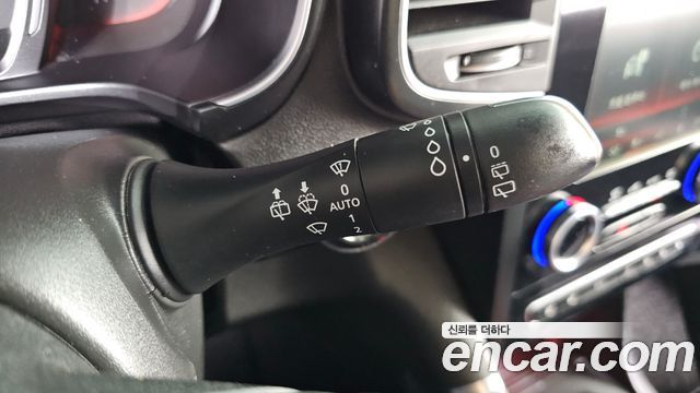 Renault Korea QM6 Diesel 4WD RE Signature 2017 — фото 15