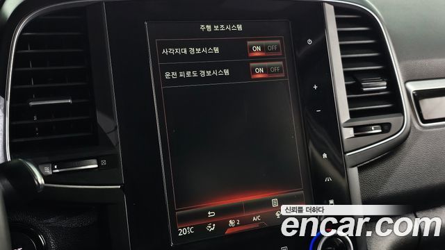 Renault Korea QM6 Diesel 4WD RE Signature 2017 — фото 18