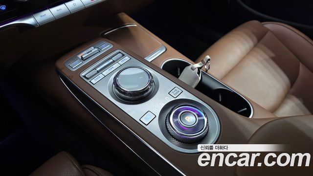 Genesis GV70 2.2 Diesel AWD 2021 — фото 9