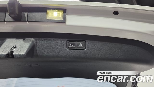 Genesis GV70 2.2 Diesel AWD 2021 — фото 18