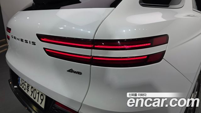 Genesis GV70 2.2 Diesel AWD 2021 — фото 23