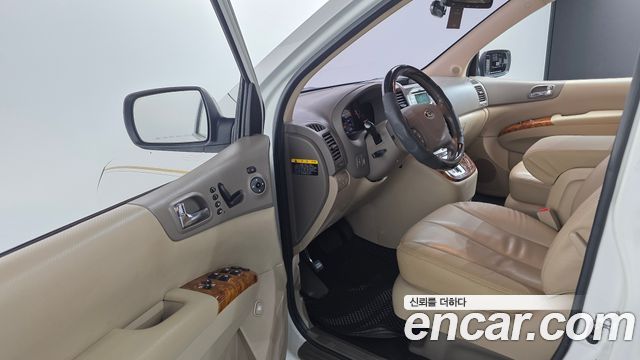 Kia Carnival R Grand Carnival HI Limousine GLX Premium 2013 — фото 10