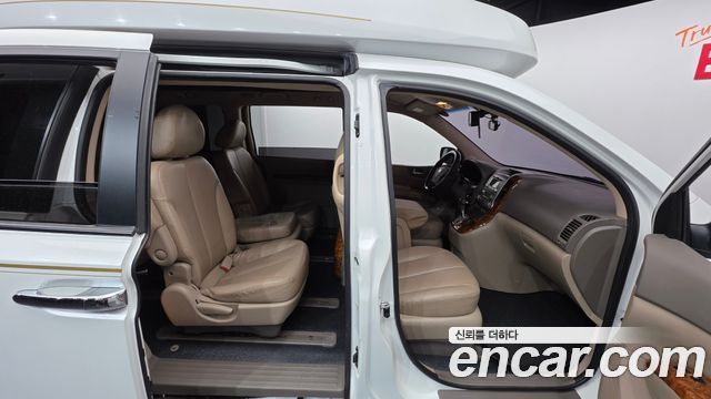 Kia Carnival R Grand Carnival HI Limousine GLX Premium 2013 — фото 18