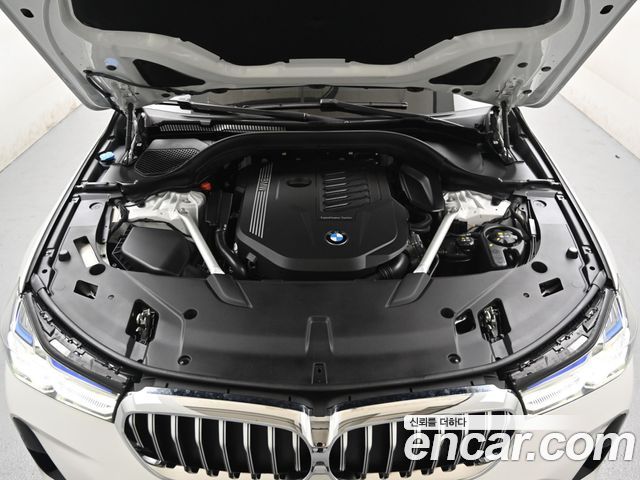 BMW 6 Series GT (G32) 630i xDrive M Sport 2024 — фото 6
