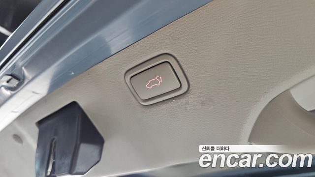 Kia Carnival 7-seater Limousine President 2016 — фото 20