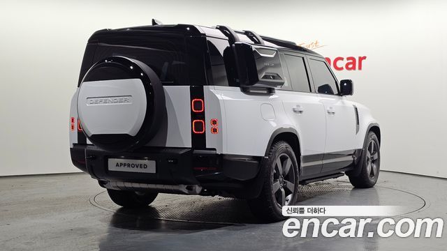 Land Rover Defender (L663) 130 P400 X-Dynamic HSE 2026 — фото 2