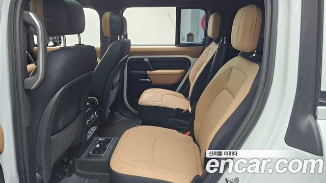Land Rover Defender (L663) 130 P400 X-Dynamic HSE 2026 — фото 4