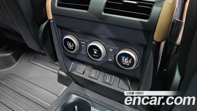 Land Rover Defender (L663) 130 P400 X-Dynamic HSE 2026 — фото 18