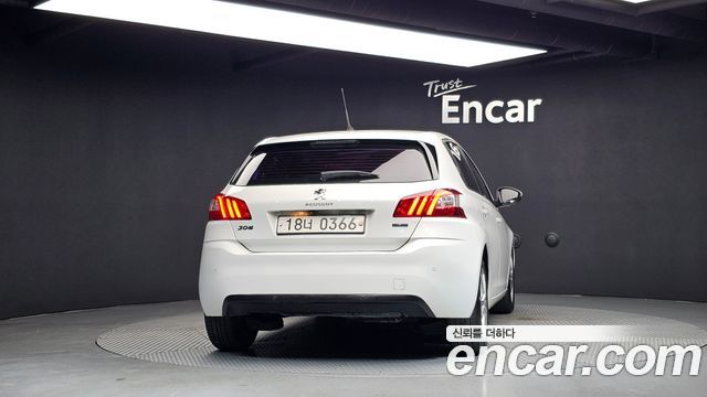 Peugeot 308 (II) 1.6 BlueHDi Allure 2016 — фото 4