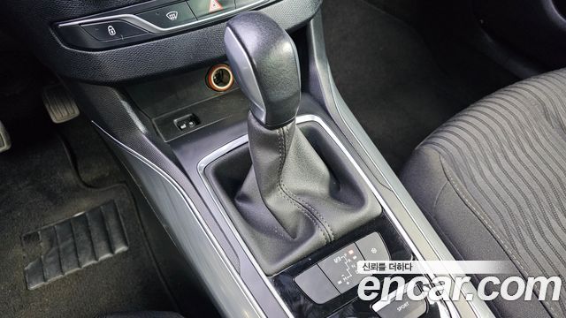 Peugeot 308 (II) 1.6 BlueHDi Allure 2016 — фото 9