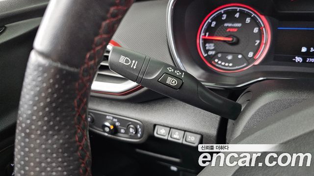 Chevrolet Trailblazer 1.3 Turbo 4WD RS 2021 — фото 32