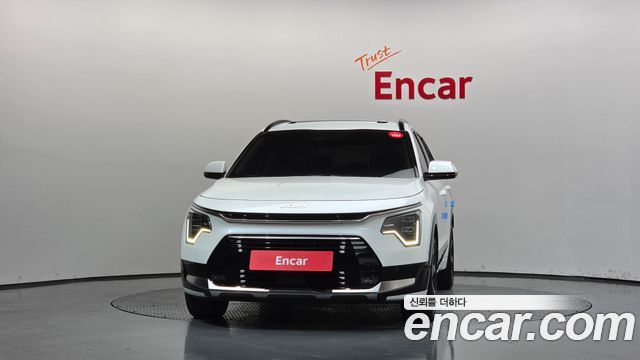 Kia Niro Signature 2022 — фото 3