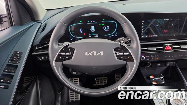 Kia Niro Signature 2022 — фото 13