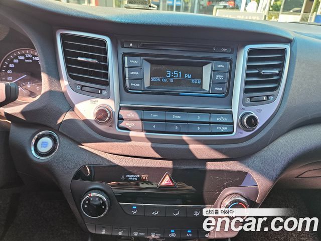 Hyundai Tucson Diesel 1.7 2WD Smart 2018 — фото 17