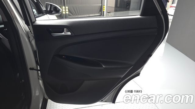 Hyundai Tucson Diesel 1.7 2WD Modern Fever 2017 — фото 25