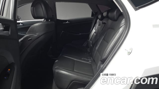 Hyundai Tucson Diesel 1.7 2WD Modern Fever 2017 — фото 26