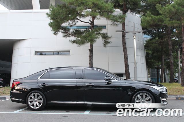 Genesis EQ900 5.0 GDI AWD Limousine Prestige 2016 — фото 3
