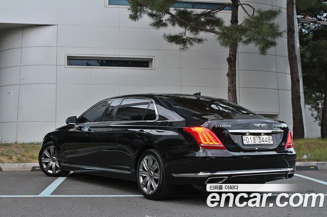 Genesis EQ900 5.0 GDI AWD Limousine Prestige 2016 — фото 5