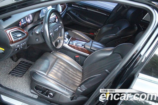 Genesis EQ900 5.0 GDI AWD Limousine Prestige 2016 — фото 17