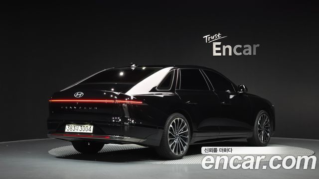 Hyundai Grandeur Hybrid (GN7) Calligraphy 2023 — фото 2