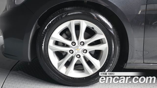 Chevrolet Malibu 1.5 Turbo LT Deluxe 2017 — фото 5