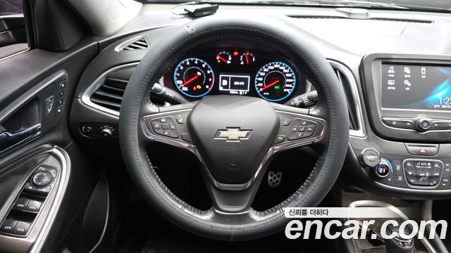 Chevrolet Malibu 1.5 Turbo LT Deluxe 2017 — фото 13