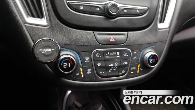 Chevrolet Malibu 1.5 Turbo LT Deluxe 2017 — фото 16