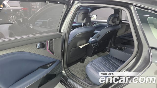Kia K8 Hybrid Signature Black 2026 — фото 11