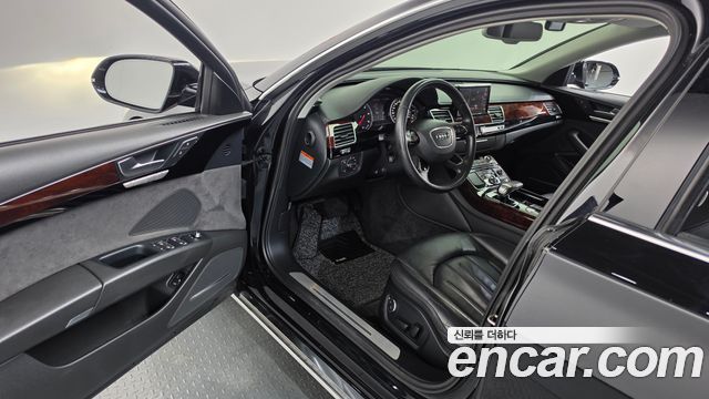 Audi A8 3.0 TDI Quattro D4 2012 — фото 10