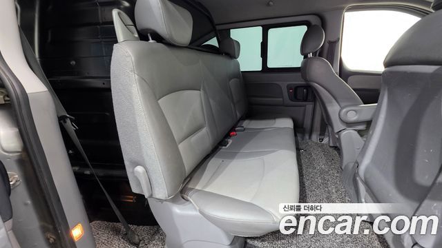 Hyundai Grand Starex 5-Seater VAN CVX Luxury 2011 — фото 19