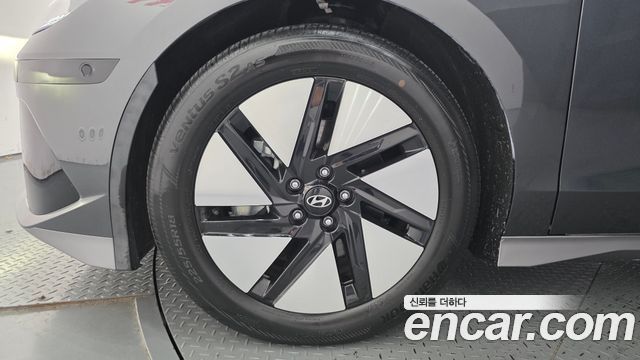 Hyundai Ioniq 6 Long Range Prestige 2025 — фото 5