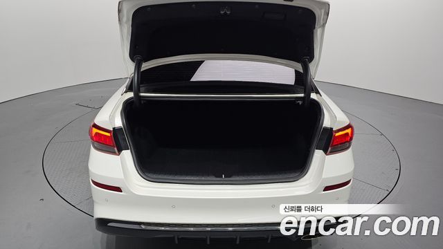 Kia K5 (II) 2.0 Intelligent 2019 — фото 20