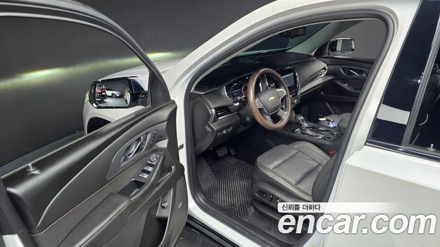Chevrolet Traverse 3.6 AWD Redline 2021 — фото 15