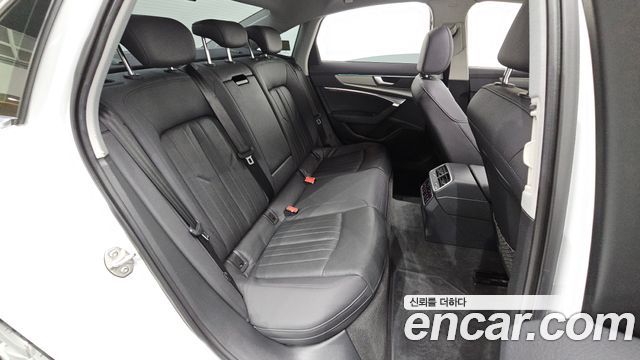Audi A6 (C8) 45 TFSI Quattro 2020 — фото 11