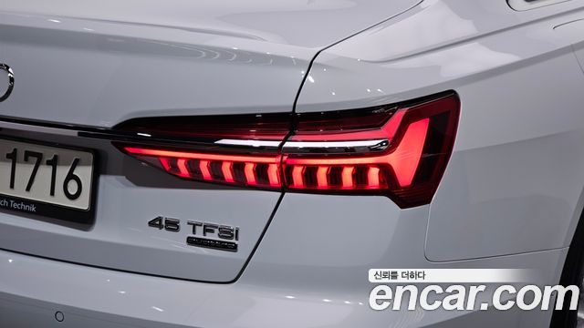 Audi A6 (C8) 45 TFSI Quattro 2020 — фото 23