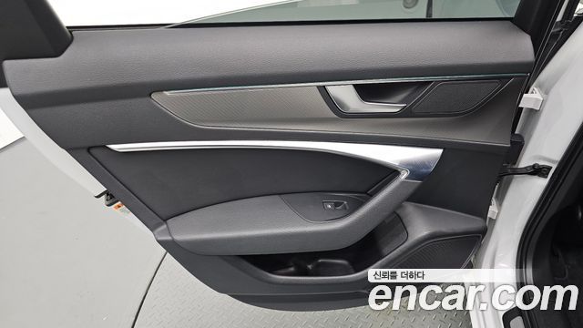 Audi A6 (C8) 45 TFSI Quattro 2020 — фото 25
