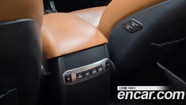Kia Mohave Diesel 3.0 4WD President 2017 — фото 28