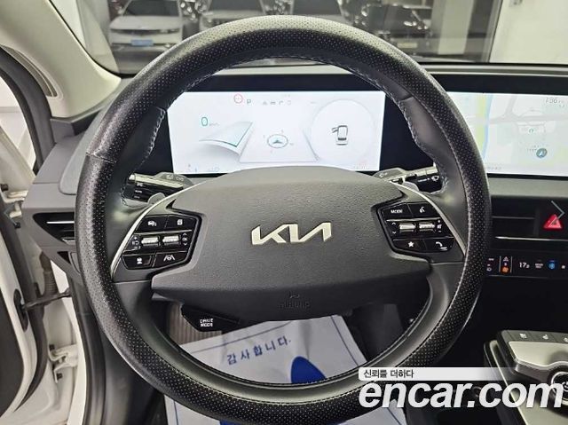 Kia EV6 Long Range Air 2022 — фото 9