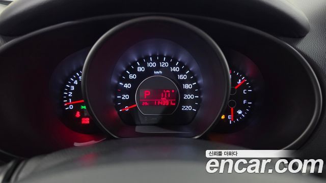 Kia Soul 1.6 GDi Prestige 2015 — фото 8