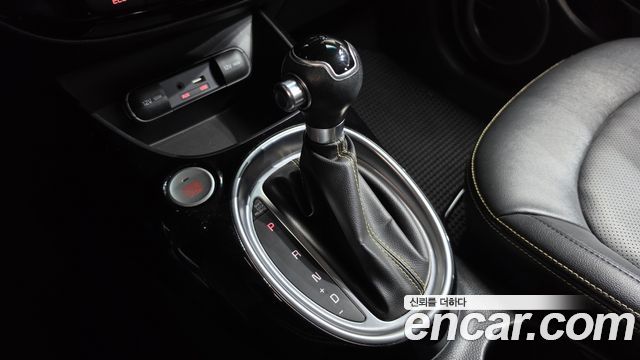 Kia Soul 1.6 GDi Prestige 2015 — фото 9