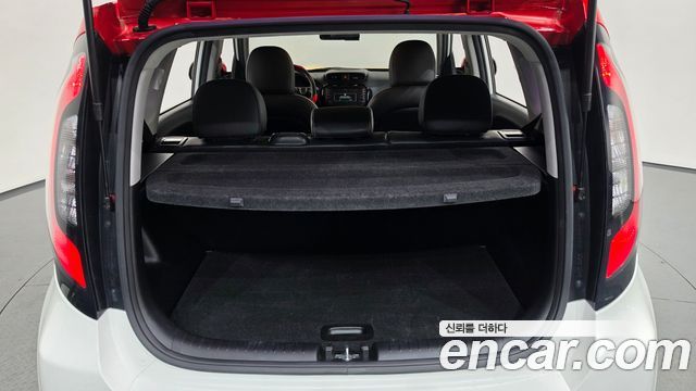 Kia Soul 1.6 GDi Prestige 2015 — фото 20
