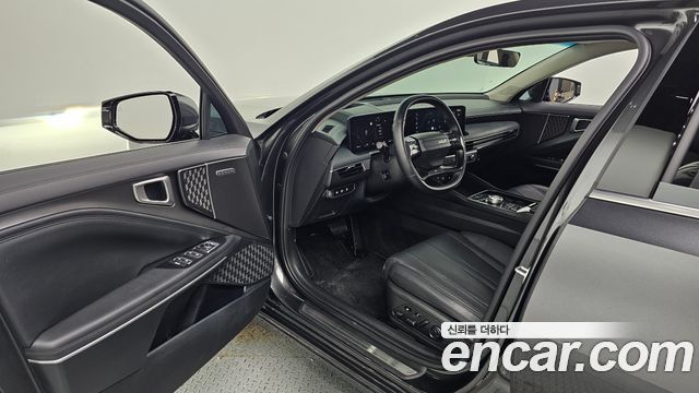 Kia K8 2.5 Gasoline 2WD Noblesse 2025 — фото 26