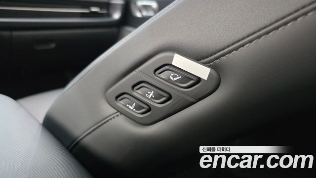 Hyundai Ioniq 6 Long Range Exclusive + 2025 — фото 19