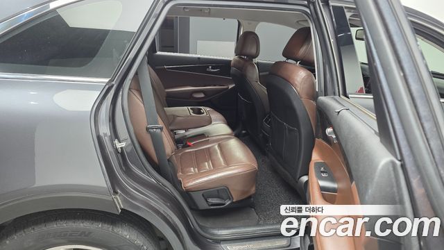 Kia Sorento Diesel 2.0 2WD Noblesse Special 2016 — фото 12