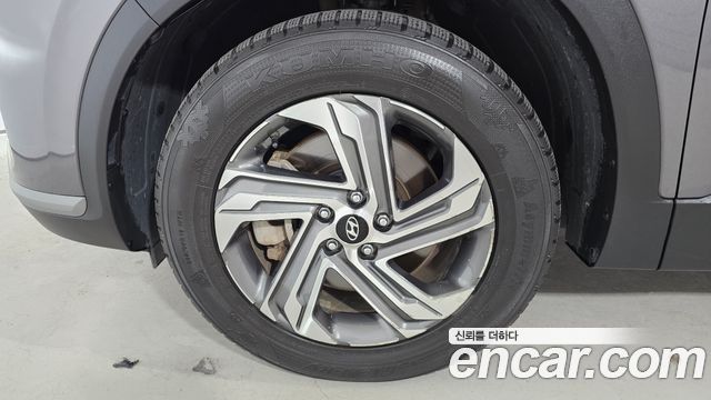 Hyundai Santa Fe Gasoline 2.5T 2WD Exclusive 2023 — фото 5