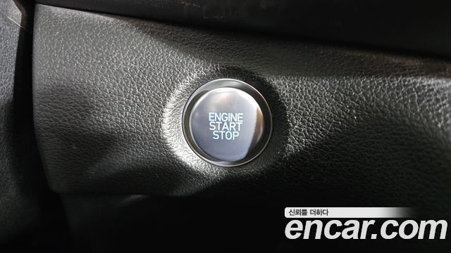 Hyundai Santa Fe Gasoline 2.5T 2WD Exclusive 2023 — фото 18