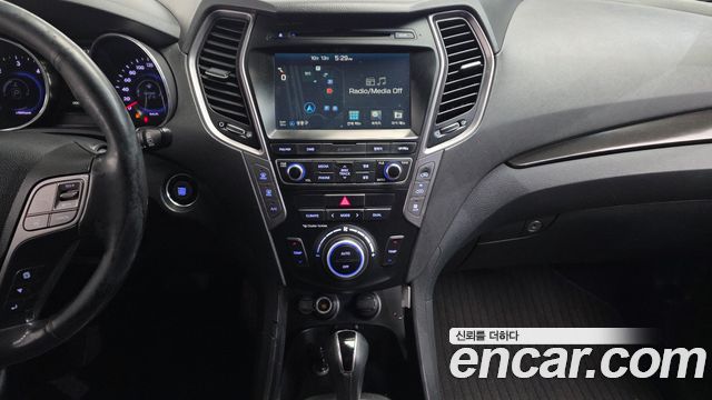 Hyundai Maxcruise Diesel(e-VGT) 2.2 4WD Exclusive Special 2016 — фото 15