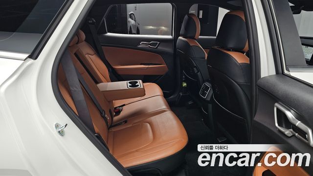Kia Sportage (V) Gasoline 1.6 Turbo 2WD Nobleless 2023 — фото 12