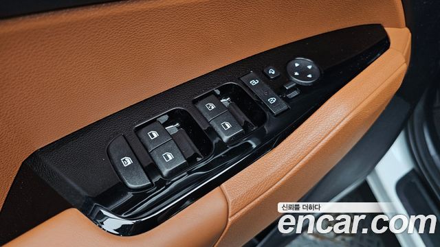 Kia Sportage (V) Gasoline 1.6 Turbo 2WD Nobleless 2023 — фото 29