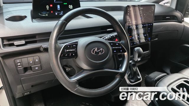 Hyundai Staria L3.5 Cargo 3-Seater Modern 2023 — фото 13